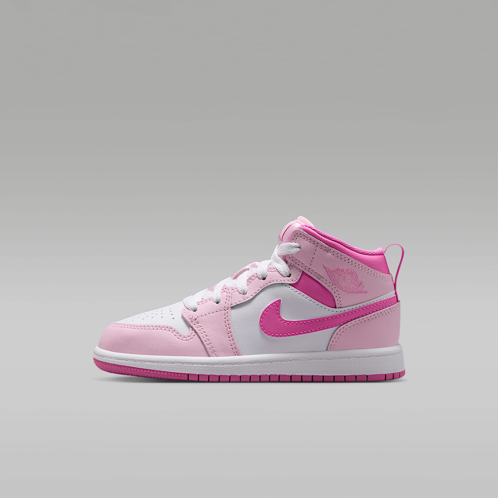 Jordan 1 Mid Little Kids' Shoes. Nike.com